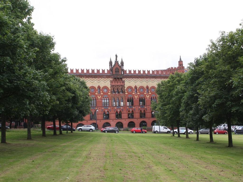 Glasgow City Charlotte Service Aparments 外观 照片