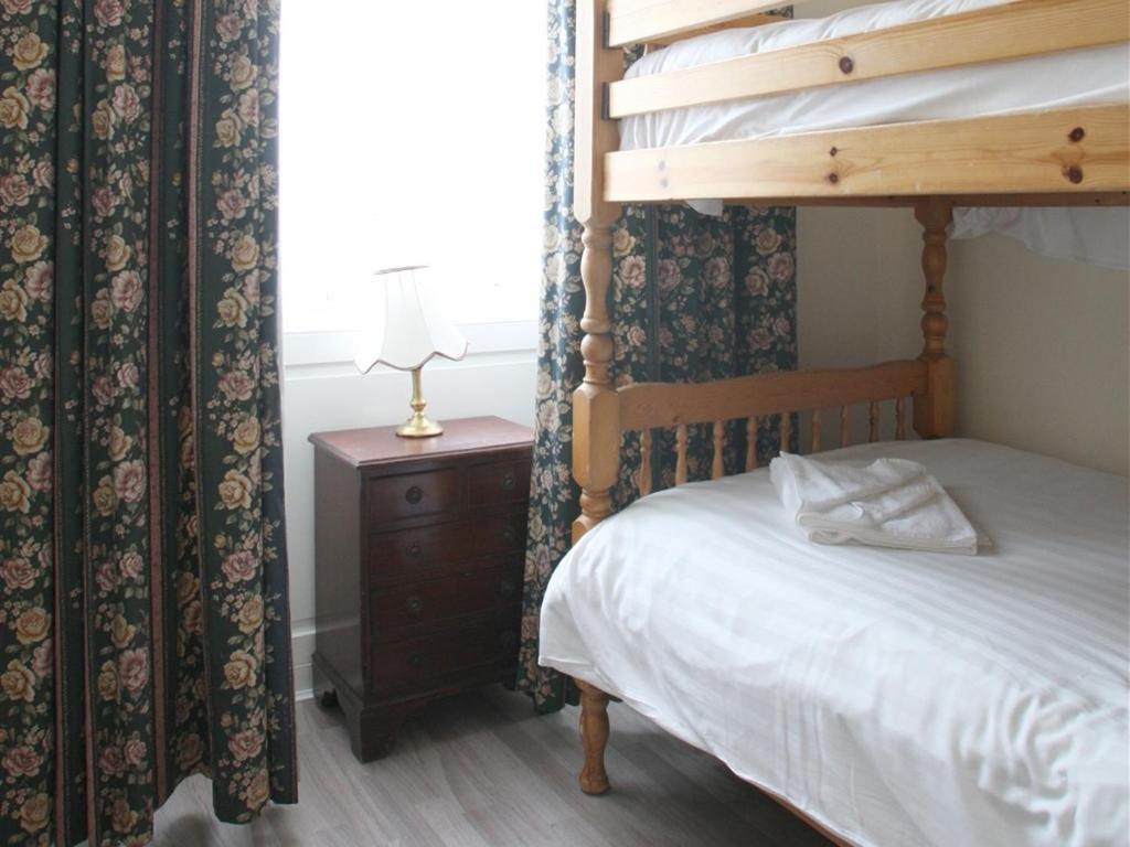 Glasgow City Charlotte Service Aparments 客房 照片