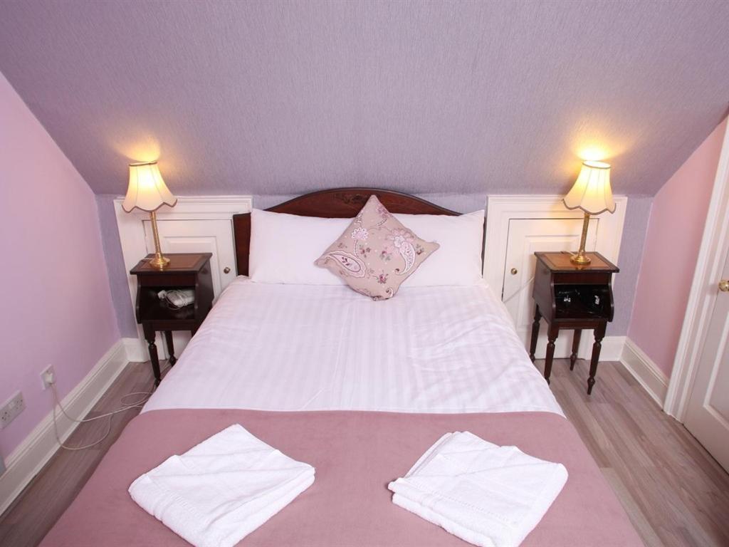 Glasgow City Charlotte Service Aparments 客房 照片