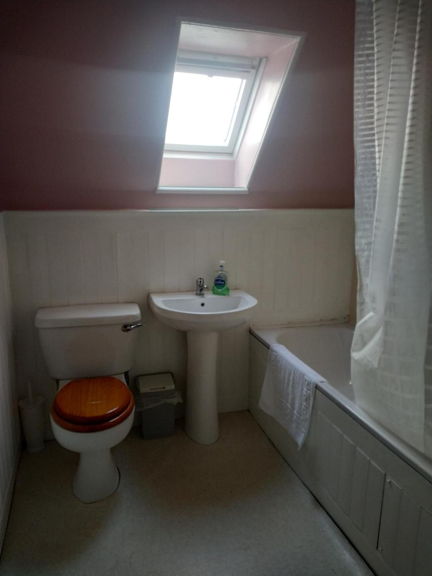Glasgow City Charlotte Service Aparments 外观 照片