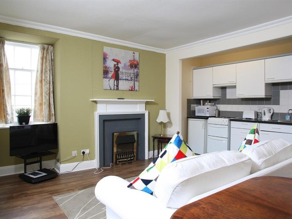 Glasgow City Charlotte Service Aparments 客房 照片