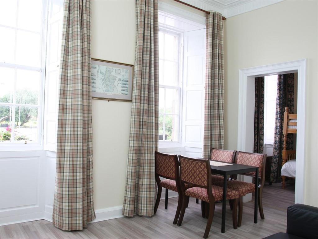 Glasgow City Charlotte Service Aparments 客房 照片
