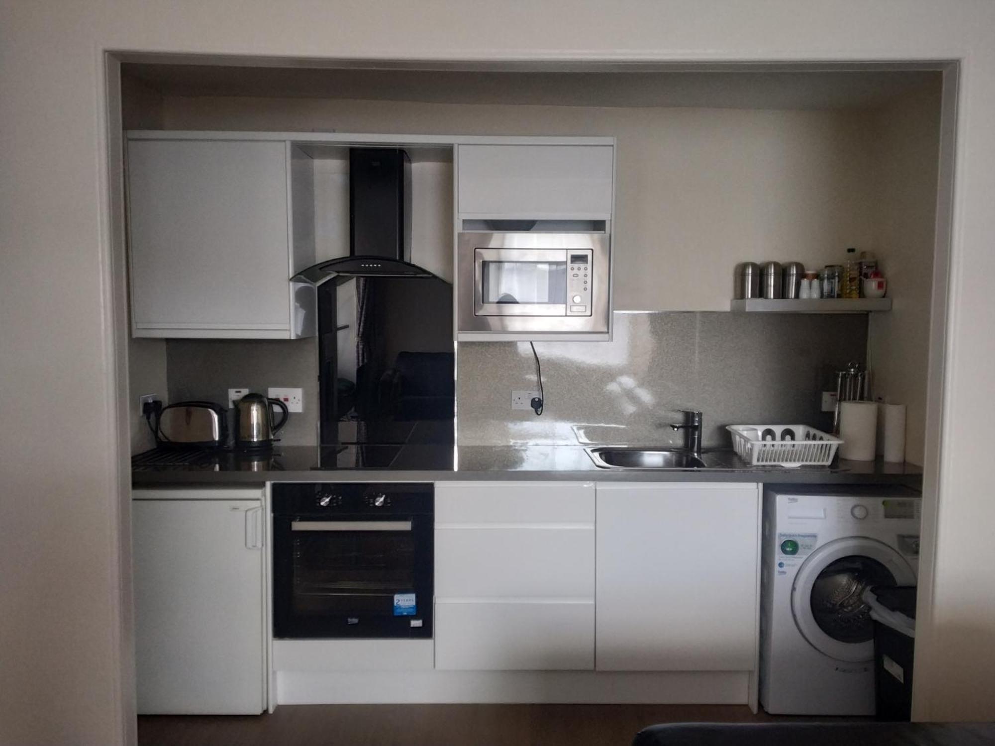 Glasgow City Charlotte Service Aparments 外观 照片