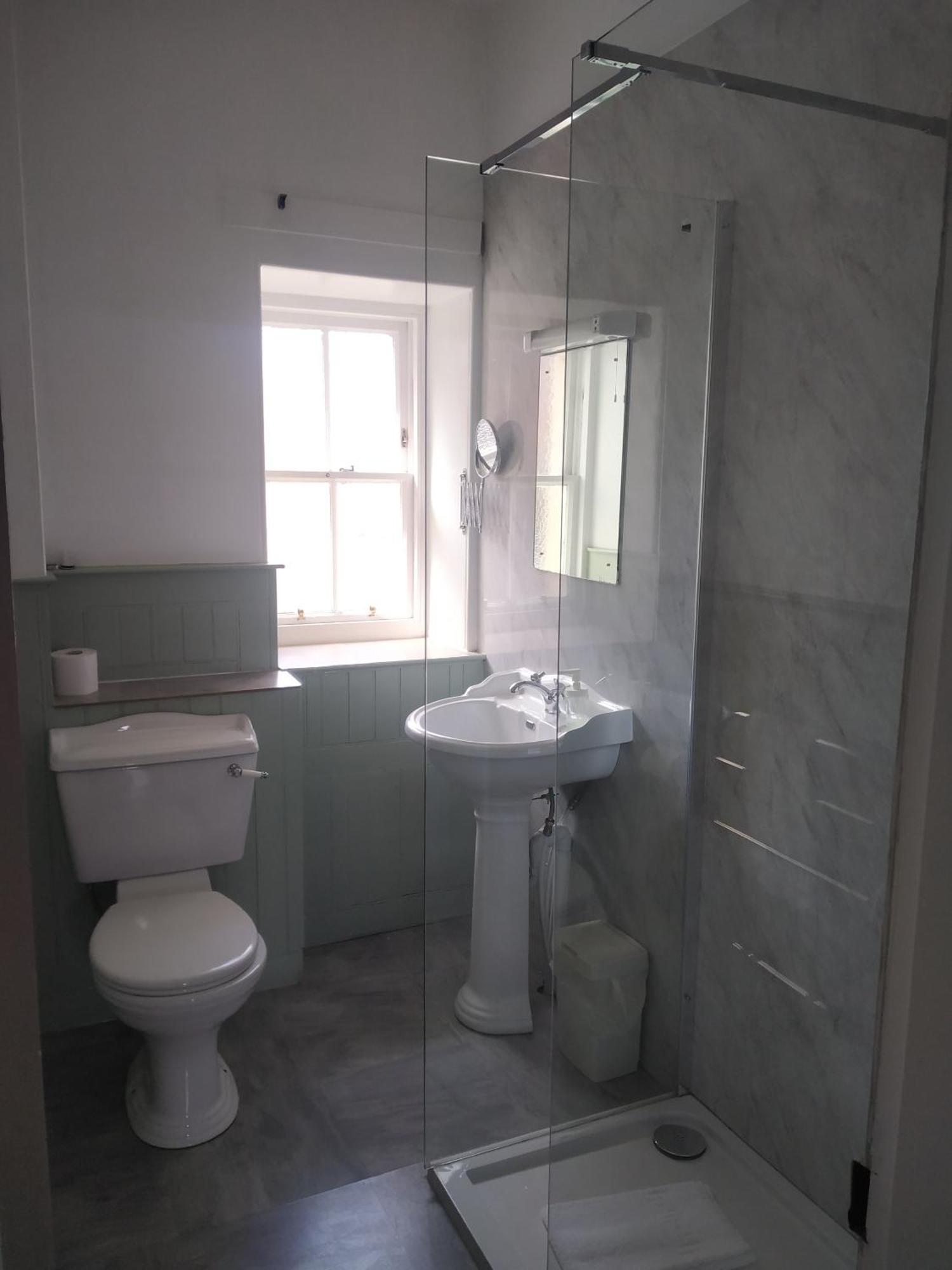 Glasgow City Charlotte Service Aparments 外观 照片